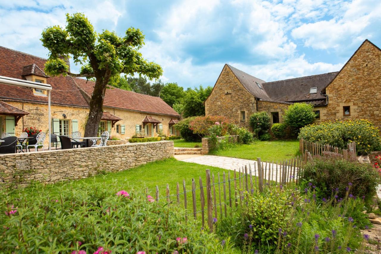 Hotel De La Ferme Lamy Meyrals Экстерьер фото